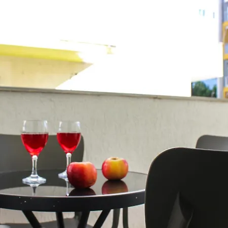 Klea Living 824 Golem (Tirana)