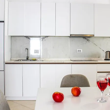 Klea Living 824 Apartment