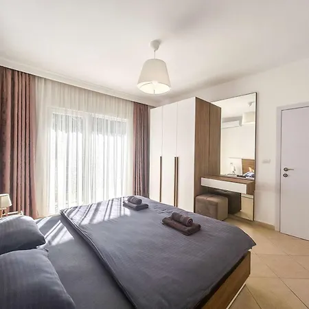 Klea Living 824 Apartment Golem (Tirana)