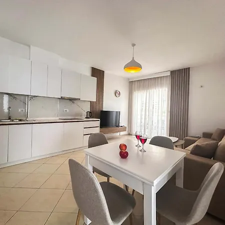 Klea Living 824 Golem (Tirana)